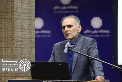 نرخ هدف تورم و رشد اقتصادی در سیاست تثبیت باید مشخص شود
