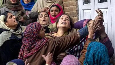 کشته و زخمی شدن ۱۶ نفر بر اثر  فروریختن ساختمان در دهلی نو
