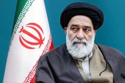 مقاومت ملت‌ها پاسخ آگاهانه به استکبار است نه جنگ نیابتی برای ایران