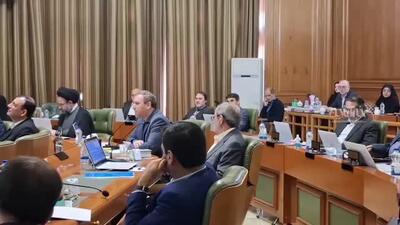 عضو شورای شهر تهران: دوره ۴ ساله شهردار مطابق با قانون همچنان معتبر است؟