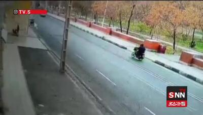 دستگیری عامل گردنبندقاپی از یک مادر بچه‌به‌بغل