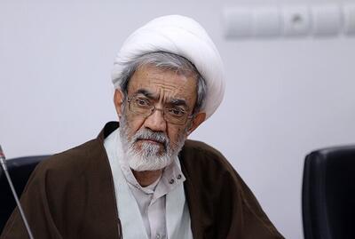 جامعه گرفتار سکولاریسم شده ولی ما عمدتا مشغول نگارش کتاب و مقاله ایم