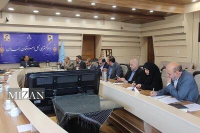 نشست کارگروه اجرای قانون الزام به ثبت رسمی معاملات اموال غیر منقول استان همدان برگزار شد