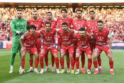 ۱۲ بازیکن باید از این پرسپولیس بروند تا تیم درست شود/ چرا اورونوف دائم یک جایی از بدنش کش می‌آید؟ - پارس فوتبال