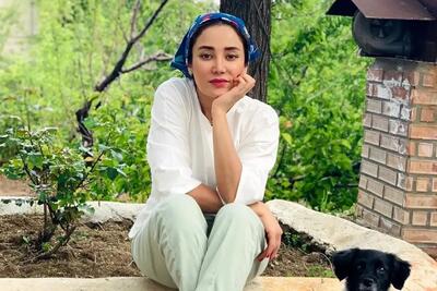 بهاره افشاری: «برای جوان دلار ۱۰۰ تومن نمی‌تونم بگم که مهاجرت درست نیست» + ویدیو
