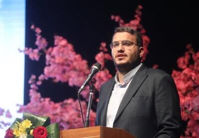 تاکید بر جایگاه مودت، همدلی و همگرایی میان هنرمندان متعهد - تسنیم