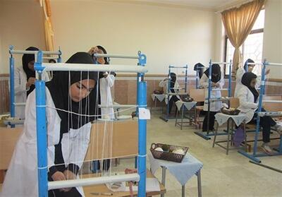 کسب رتبه سوم شانزدهمین المپیاد فرش ایران  توسط خراسان جنوبی - تسنیم