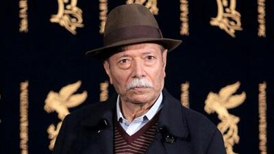 آوازخوانی علی نصیریان با نوای سه‌تار، مجازی را تسخیر کرد