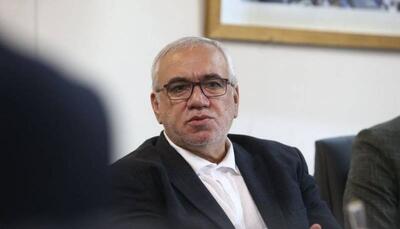فتح‌الله‌زاده: از این همه انتقاد از درویش تعجب می‌کنم