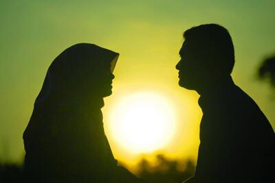 نگران خانمم هستم که گوشه‌گیر شده است