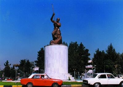 قدیمی‌ترین تندیس تهران را ببینید!