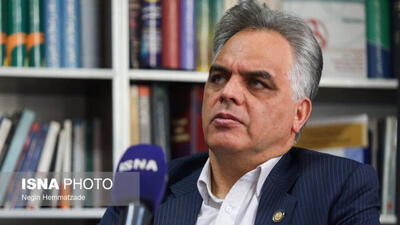 بازنشستگی سالانه تا ۳۰۰۰ پرستار در کشور / شرایط نامناسب نسبت پرستار به تخت بیمارستانی