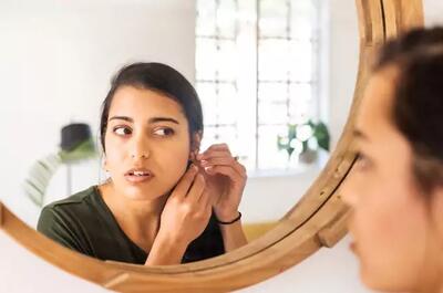 انتقال بیماری با ساده‌انگاری آنی/ سوراخ کردن گوش در مترو فقط ۳۰ هزار تومان اندیشه معاصر
