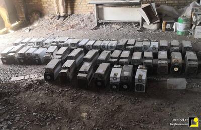 کشف ۷۰ دستگاه ماینر غیرمجاز از یک کارخانه صنعتی در مشهد
