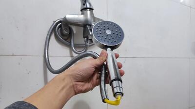 تعمیر شلنگ دوش / روشی ساده و راحت برای تعمیر شلنگ پاره دوش