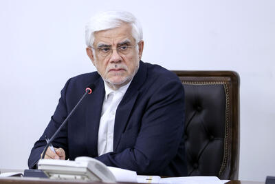 چندین روزنامه‌نگار به دلیل انتقاد از عارف احضار شدند / ماجرا چه بود؟