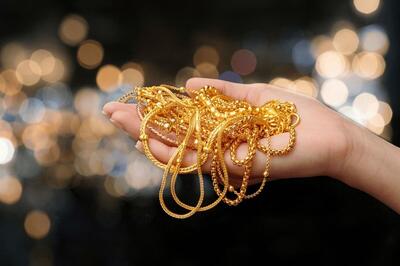 طلای جهانی در قله، دلار غرق در رکود!