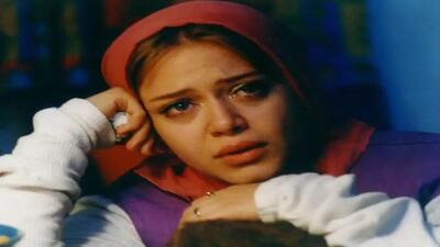 خبر روز | ژست بهاره رهنما کنار برج ایفل پاریس در 50 سالگی | گلی شی