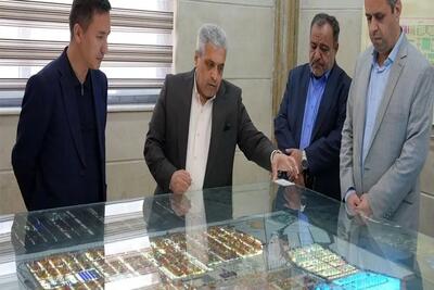 بازدید معاون اول وزیر حمل‌ونقل ازبکستان از بندر شهید رجایی