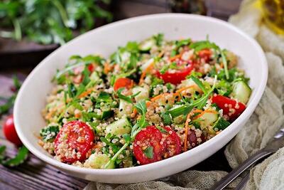 آموزش آشپزی / طرز تهیه سالاد تبوله با کینوا کاملا رژیمی و خوشمزه