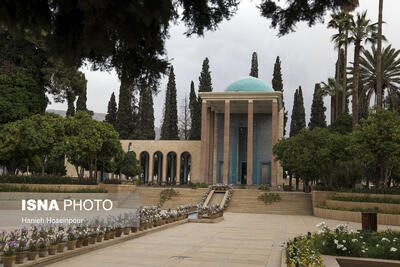 انسان امروز از ادبیات ایرانی دور مانده است
