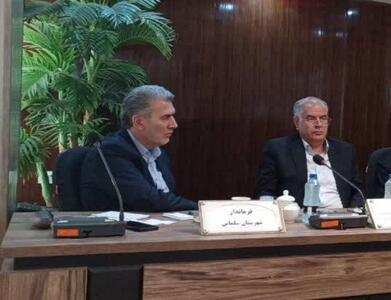 تکریم ارباب رجوع خط قرمز من است