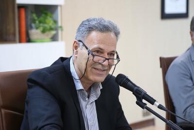 سعدی نثر فارسی را به تعادل و زیبایی رساند
