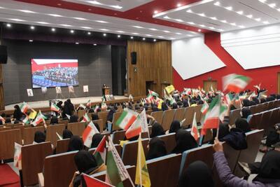 روایتی از حضور ۳ هزار دانش آموز رشتی در باغ موزه دفاع مقدس