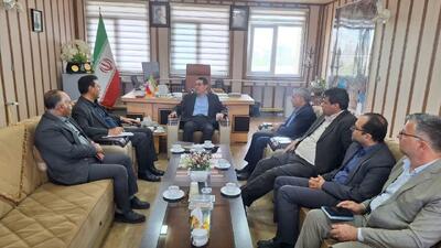 مشکل ارتباطات مخابراتی روستاهای بالای ۲۰ خانوار باید رفع شود