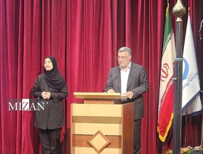 وزیر بهداشت: سالانه ۲ هزار کاشت حلزون رایگان برای کودکان انجام می‌شود