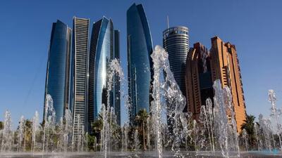 امارات در اقدامی بی‌سابقه از هوش مصنوعی برای نگارش و اصلاح قوانین استفاده می‌کند - پیوست