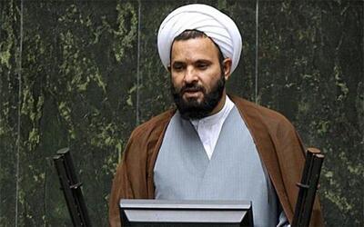 طیب نیا ایثار کند تا اوضاع اقتصاد به سامان برسد