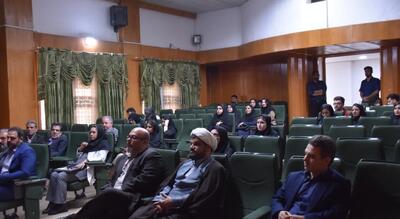 نشست تخصصی معرفی بنیاد ملی نخبگان در دانشگاه علوم و فنون دریایی