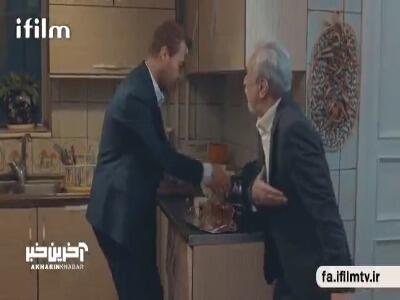 خواستگار میخواد چایی بیاره!