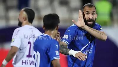 روزبه را از اینجا تکان ندهید!