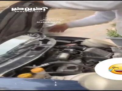 از برف پاک کن به عنوان نگهدارنده کاپوت استفاده میکنه!