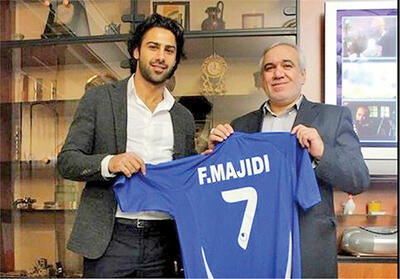 برعکس، مثل استقلال!