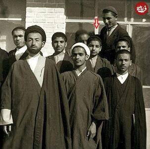 عکس/ چهره متفاوت حسن روحانی ۶۱ سال پیش در کنار شهید بهشتی در قم | اقتصاد24