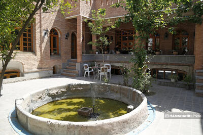 خانه  فرهنگ وهنر اردیبهشت