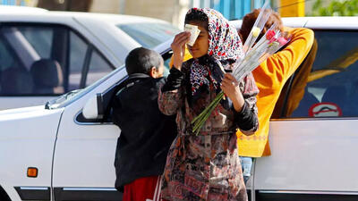 کار عجیب بیمه سلامت؛ بیمه‌ رایگان کودکان کار