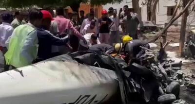 فیلم/ سقوط هواپیمای آموزشی در هند