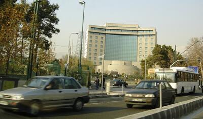 شوخی با کشور همسایه برای تلویزیون دردسرساز شد / واکنش رسمی صداوسیما