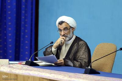 بررسی نقش علم و فرهنگ در تحقق شعار سال در جلسه شورای عالی انقلاب فرهنگی