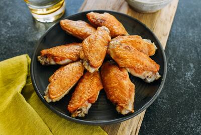 طرز تهیه بال سوخاری به سبک رستورانی، ترد و لذیذ!