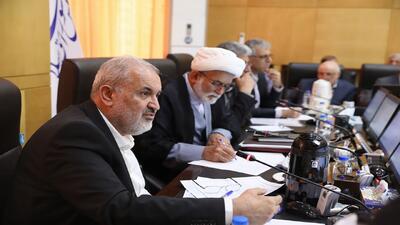 اکثر اعضای کمیسیون انرژی از پاسخ‌های وزیر نیرو قانع شدند