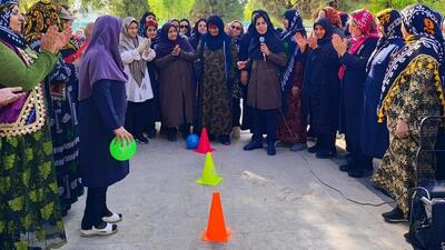 سه‌شنبه‌های بازی و ورزش سالمندان در خرم‌آباد/ بانوان از برنامه استقبال کردند