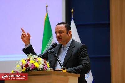 دبیر شواری عالی مناطق آزاد: اروند نیازمند همدلی - جذب سرمایه و مدیریت تعاملی است / باید نیروهای کارآمد سازمان شناسایی شوند تا به اهداف توسعه دست یابیم