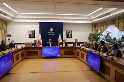 نشست استاندار و نمایندگان کرمانشاه با معاون اجرایی رییس جمهور