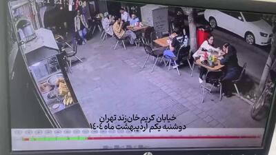 صحنه هیجان انگیز موبایل قاپی در خیابان کریم‌خان تهران!