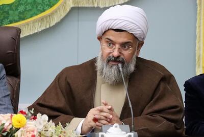 اقتدار و صلابت سپاه دشمن را سراسیمه کرده است